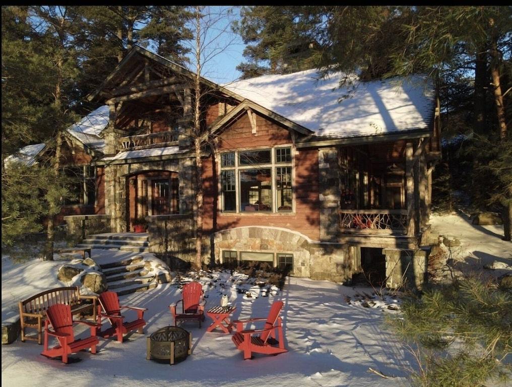 Luxury Adirondack Retreat Pet Policy