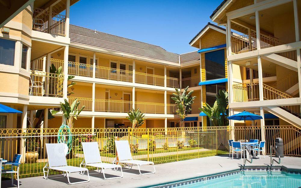 Featured image of post Boardwalk Santa Cruz Hotels Book now and save more with our hot rate deals