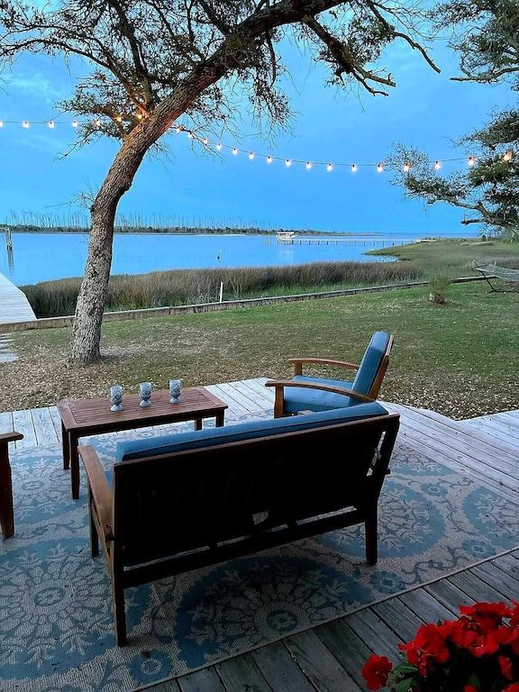 Thru The Woods Pet Policy