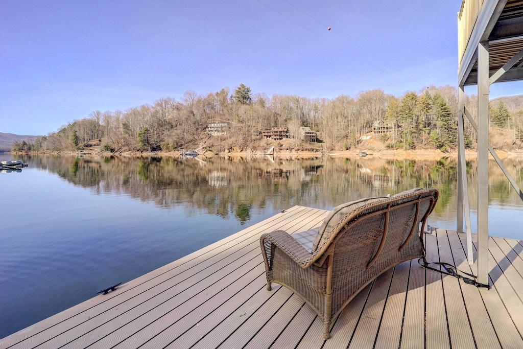 Lakefront Butler Retreat with Hot Tub & Dock Pet Policy