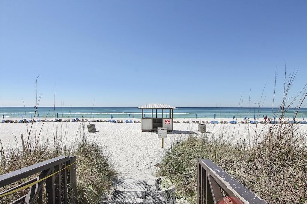 Pet Friendly Beautiful House West End Of Panama City Beach Pet Policy   1046978 26397508 