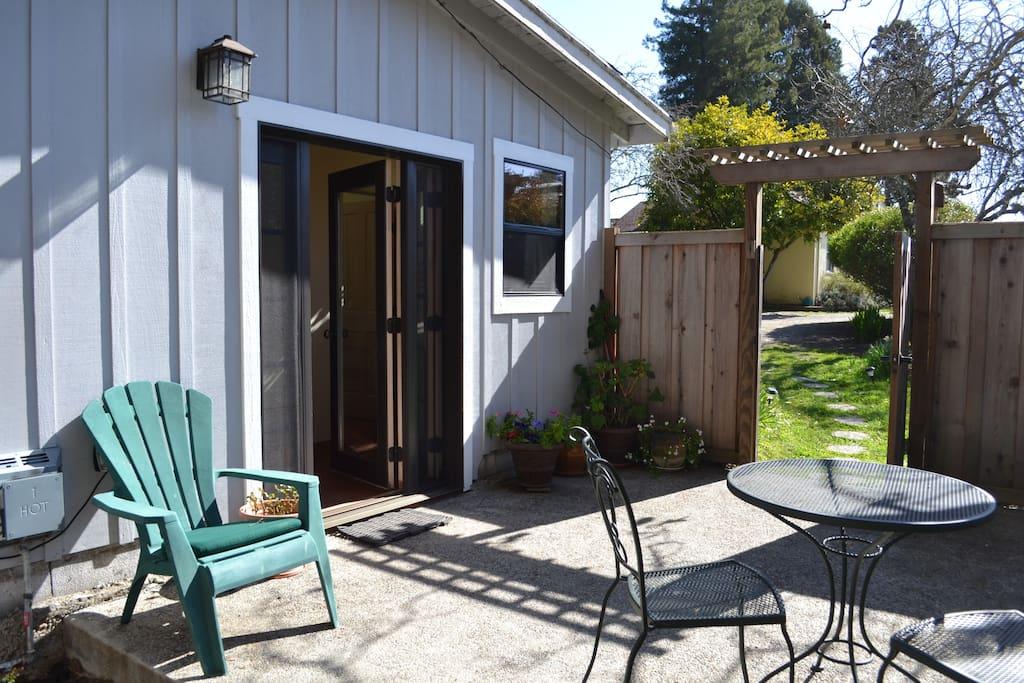 Point Reyes Station Airbnb Rentals Pet Policy