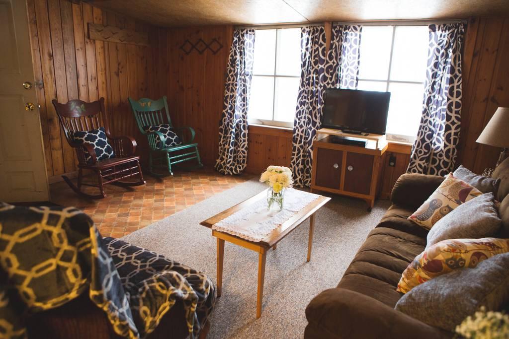 Ashland Airbnb Rentals Pet Policy