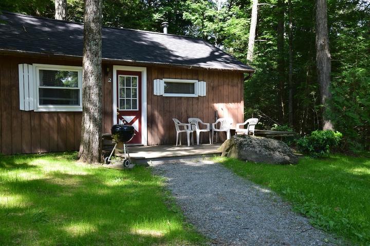 Pet Friendly Stowe Cabins in the Woods