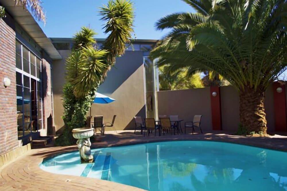 Pet Friendly African Moon Corporate House