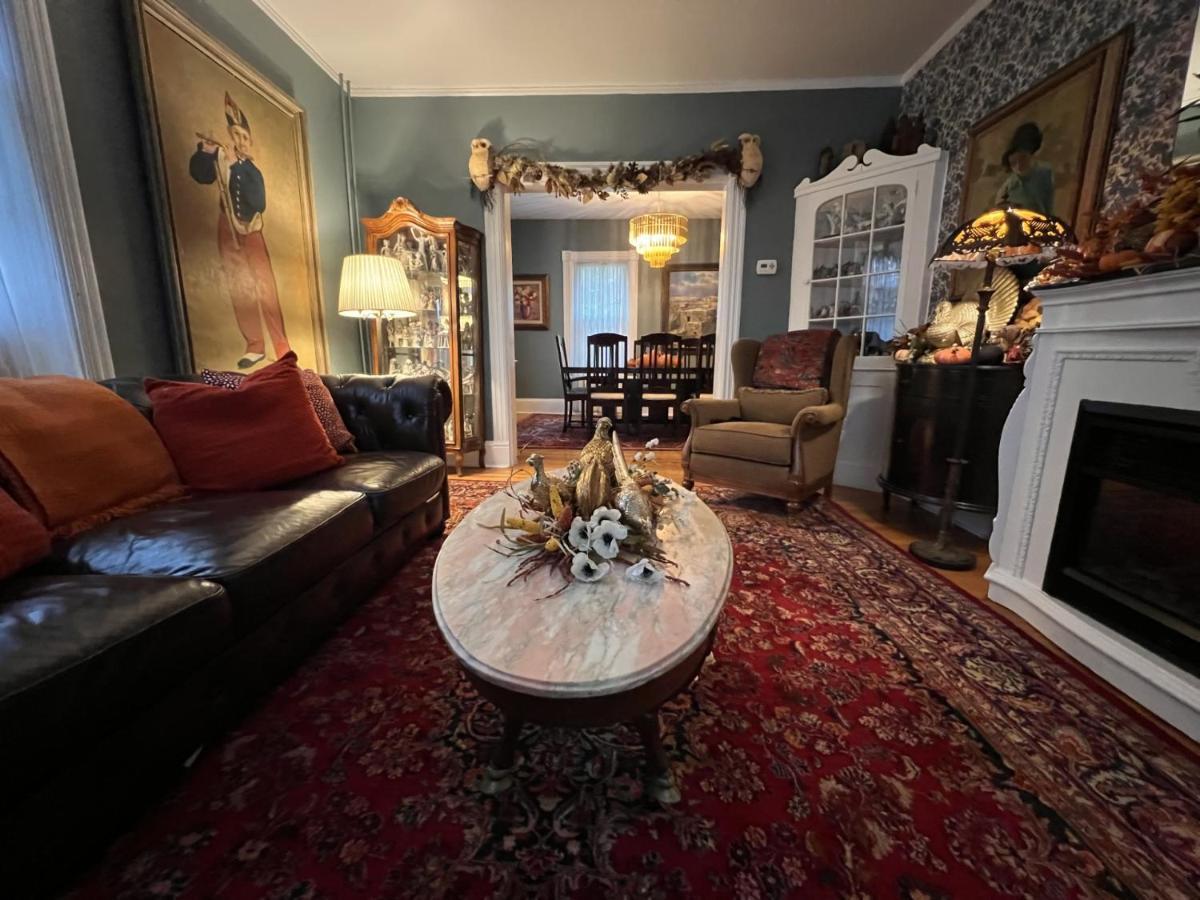 Pet Friendly Beacon Hermitage