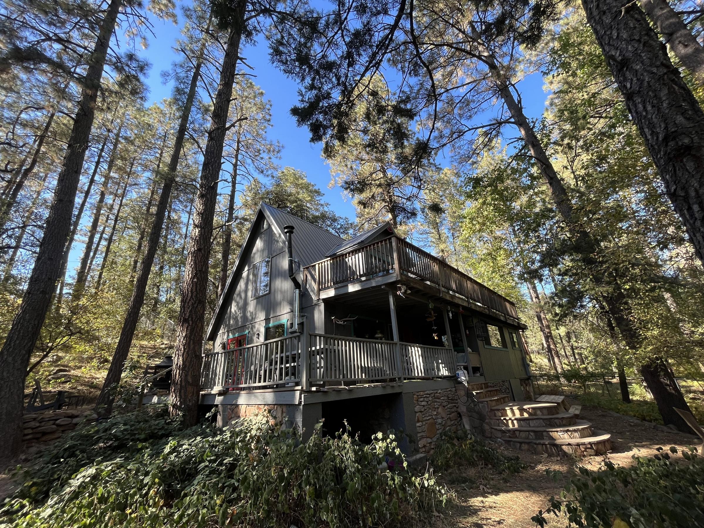 Payson Cabin on Creek with Wood Burning Stove Pet Policy