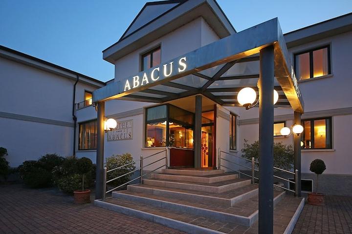 Pet Friendly Hotel Abacus