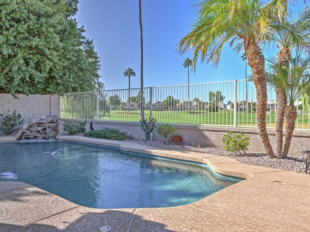 Pet Friendly 3-Bedroom Home with Private Pool/Golf Course Views
