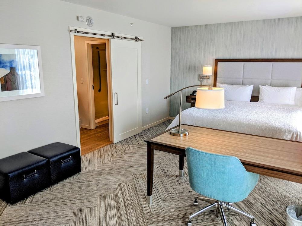 Chateau Fredericton Trademark Collection by Wyndham Pet Policy