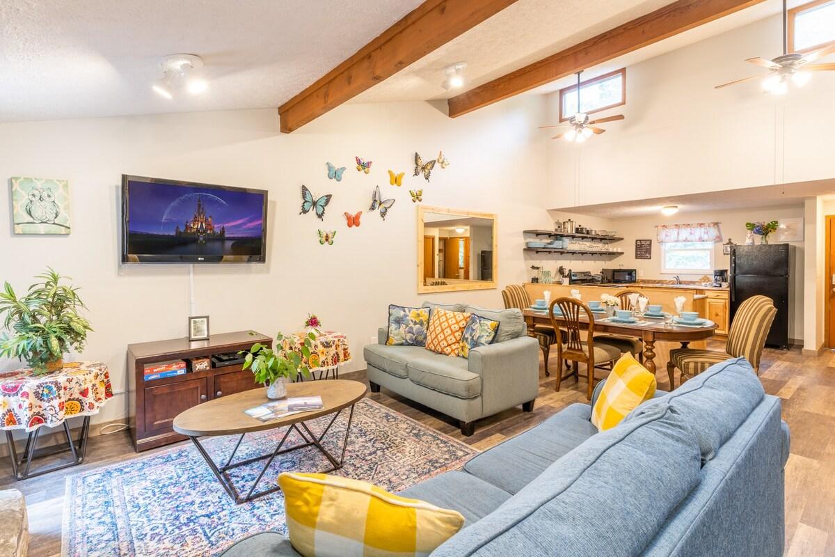 Pet Friendly Caton Airbnb Rentals