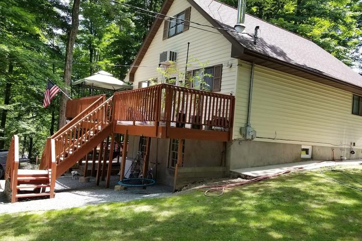 Pet Friendly 3BR House Close to Wallenpaupack Lake