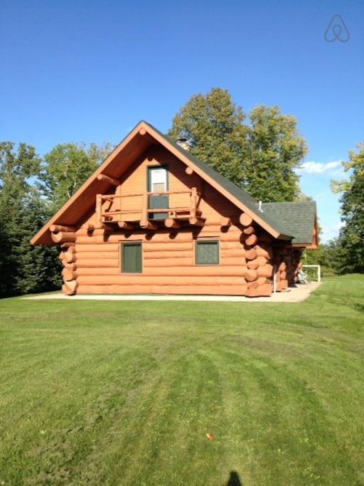 Pet Friendly Hotels In Warroad Mn Bringfido