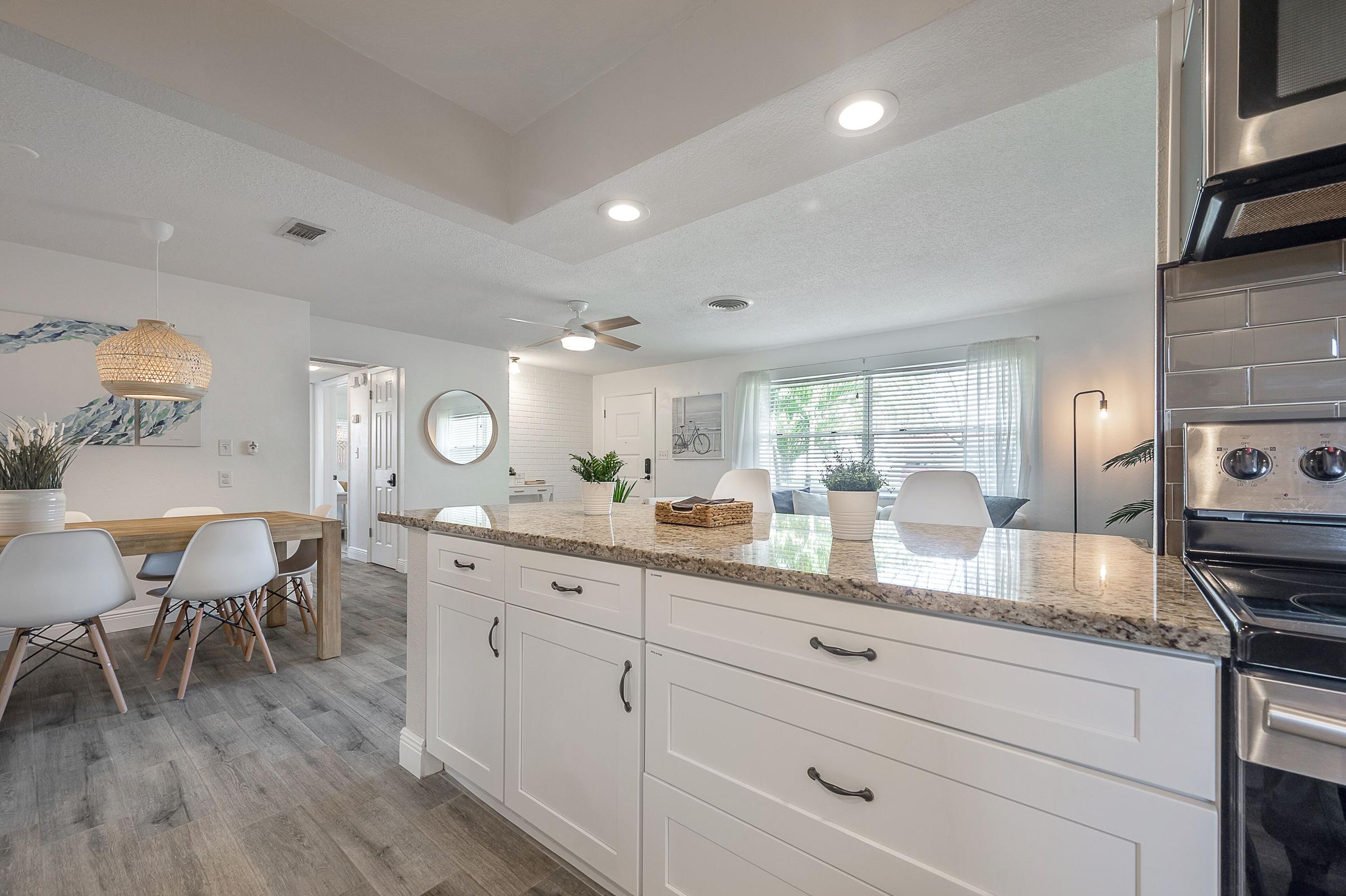 Pet Friendly 11106 60th Ave N