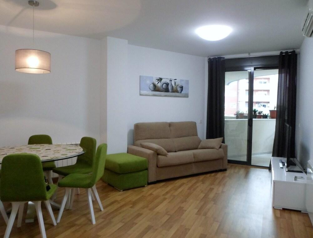 Pet Friendly Ideal Apartment for Families
