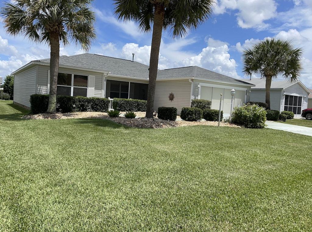 The Villages 3/2 House with Golf Cart Pet Policy