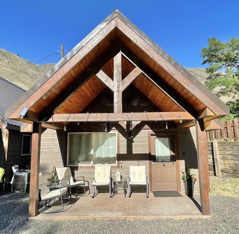 Pet Friendly Hotels in Riggins Hot Springs, ID BringFido