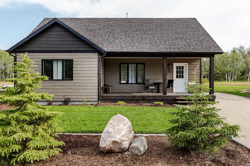 St Malo Cabins 9 Pet Policy