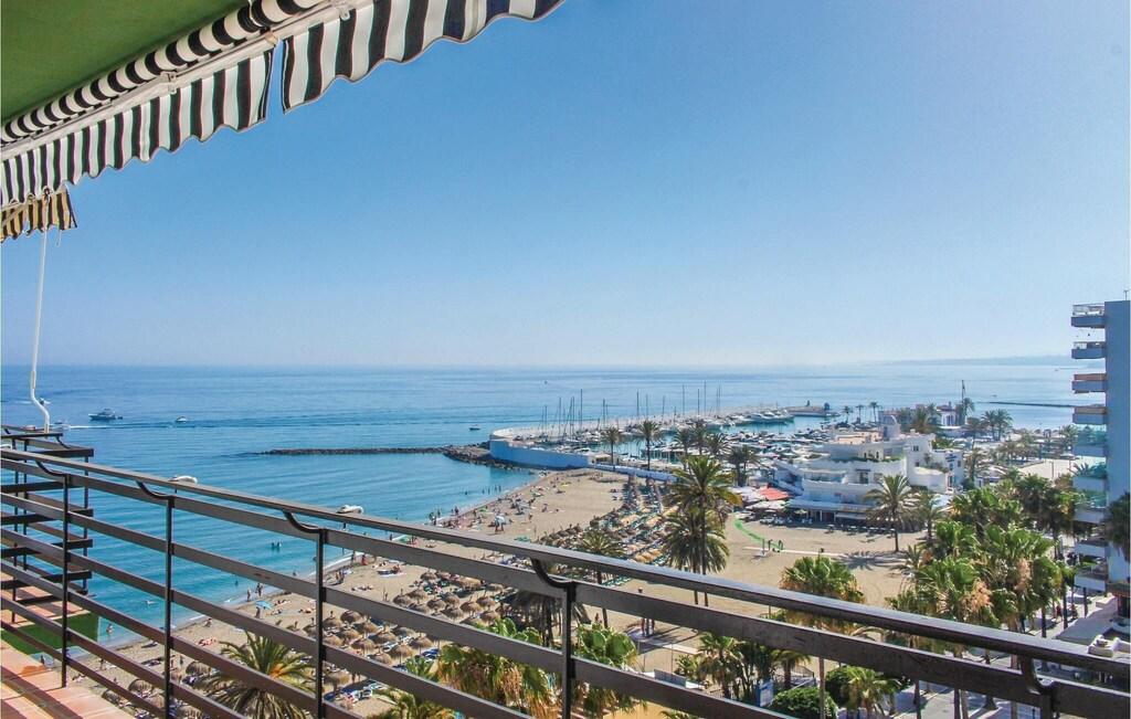 Awesome 1BR Home in Marbella Pet Policy