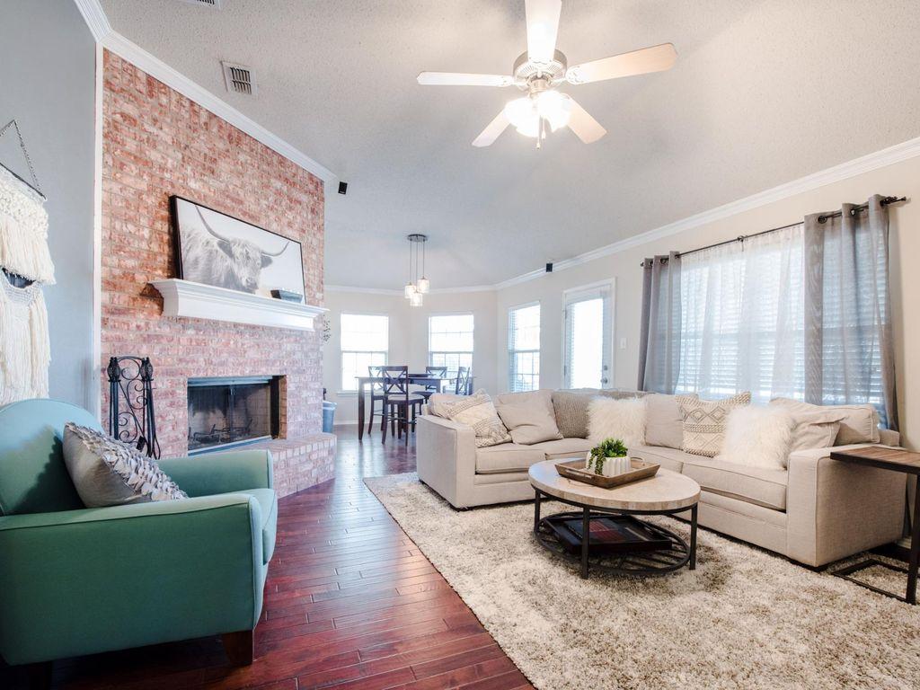 Kingston House Pet Policy