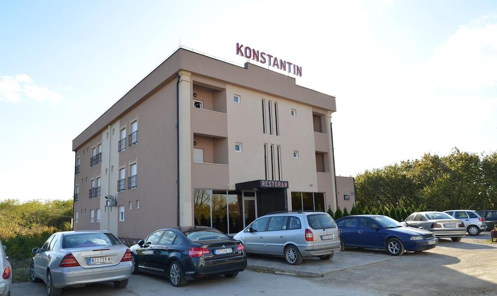 Pet Friendly Konstantin Hotel