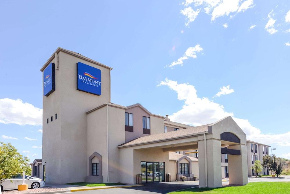 Baymont by Wyndham Pueblo Pet Policy