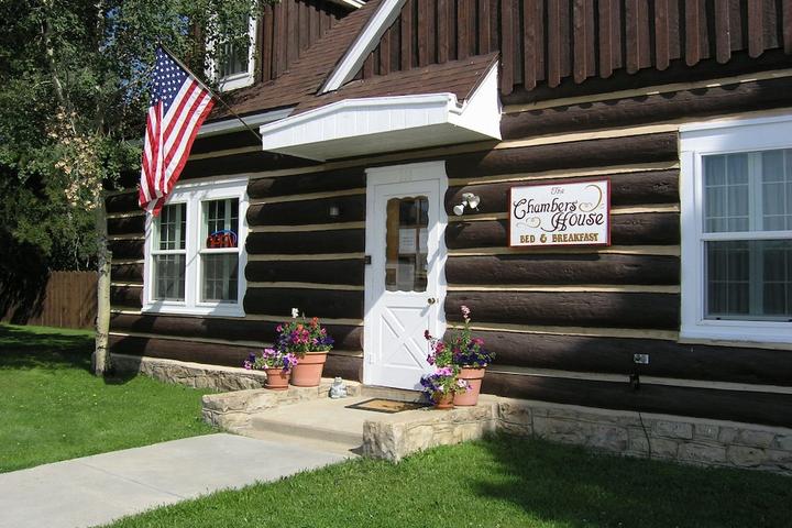 Pet Friendly Chambers House Bed and Breakfast