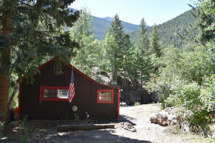 Pet Friendly Hotels In Evergreen Co Bringfido