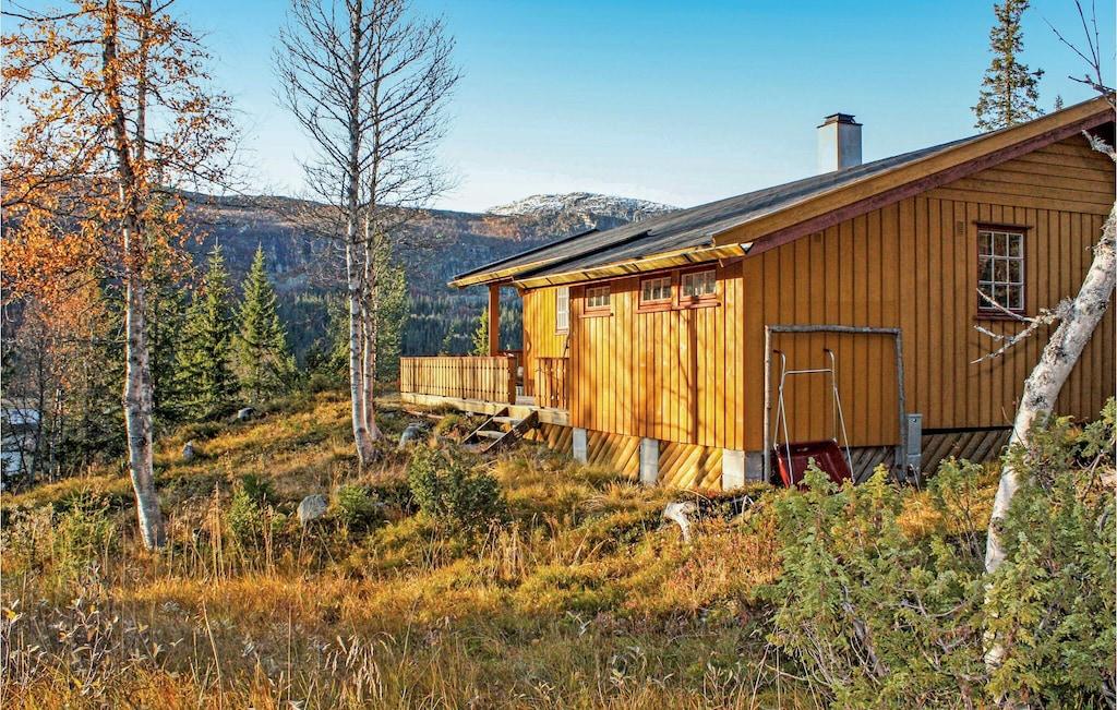 Pet Friendly Stunning 3BR Home in Eggedal with Wifi