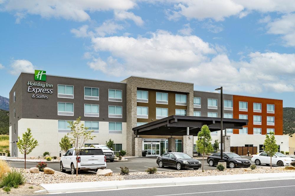 Pet Friendly Holiday Inn Express & Suites Nephi an IHG Hotel