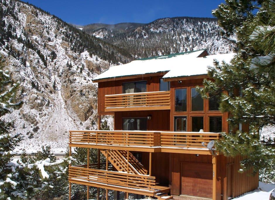 Pet Friendly Vacation Rentals In Hot Sulphur Springs Co Bringfido