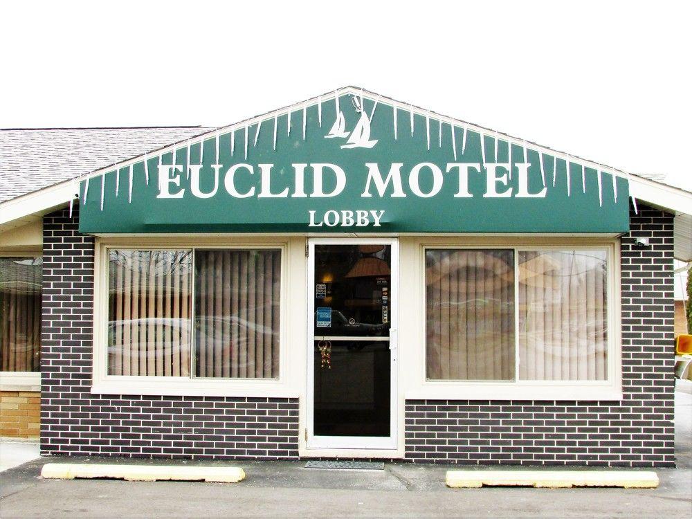 Euclid Motel Pet Policy