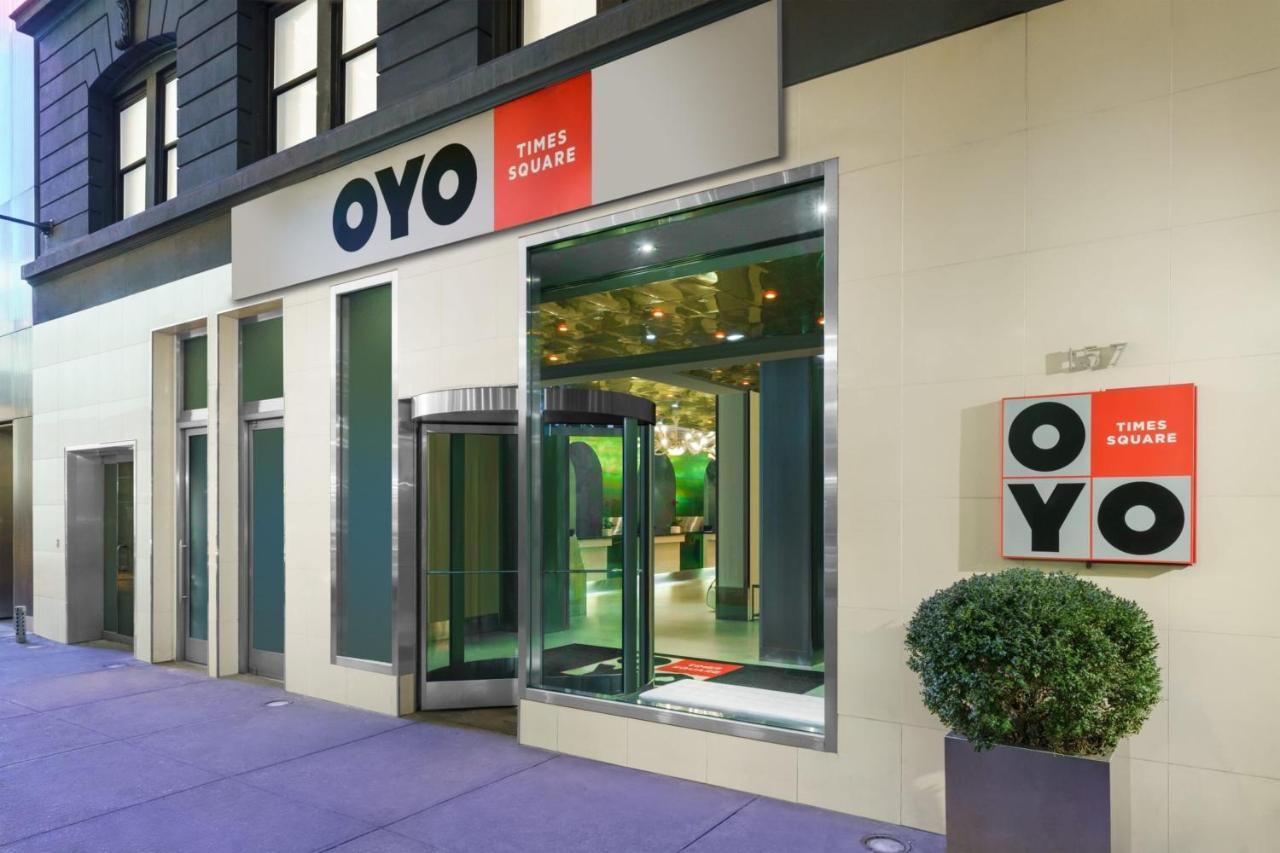 Pet Friendly OYO Times Square