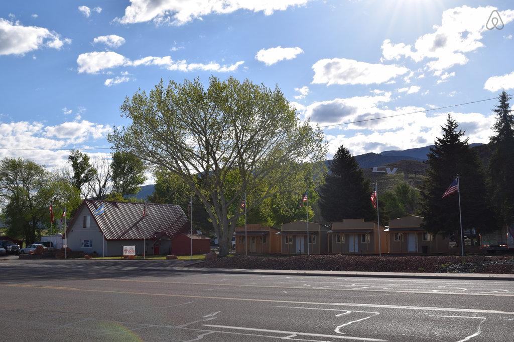 Cedar City Airbnb Rentals Pet Policy