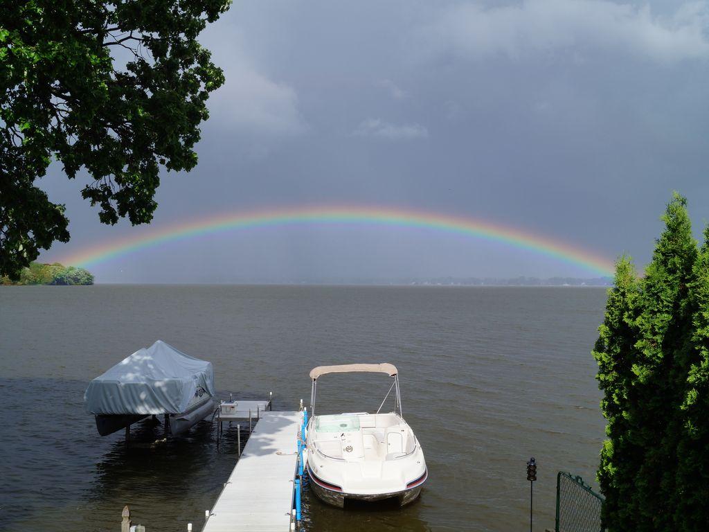 Pet Friendly Hotels In Grayslake Il Bringfido