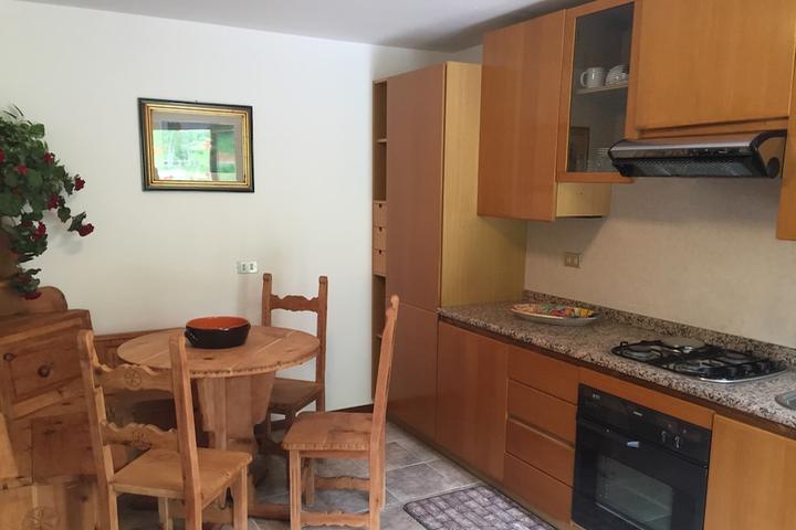 Pet Friendly Two-Room Apartment Between Bormio & Santa Caterina