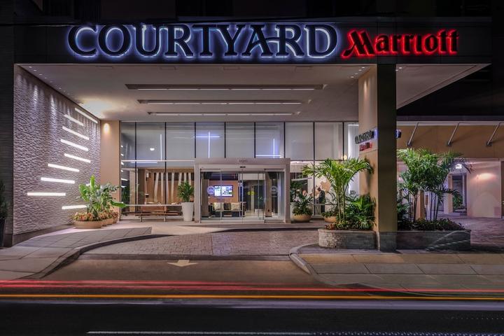 Pet Friendly Courtyard by Marriott Bethesda/Chevy Chase