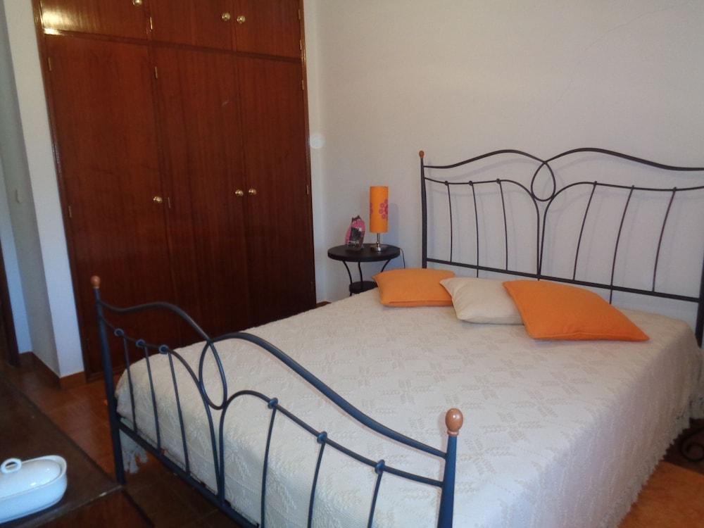 Pet Friendly Casa do Louro - Ideal for Rest & Sightseeing