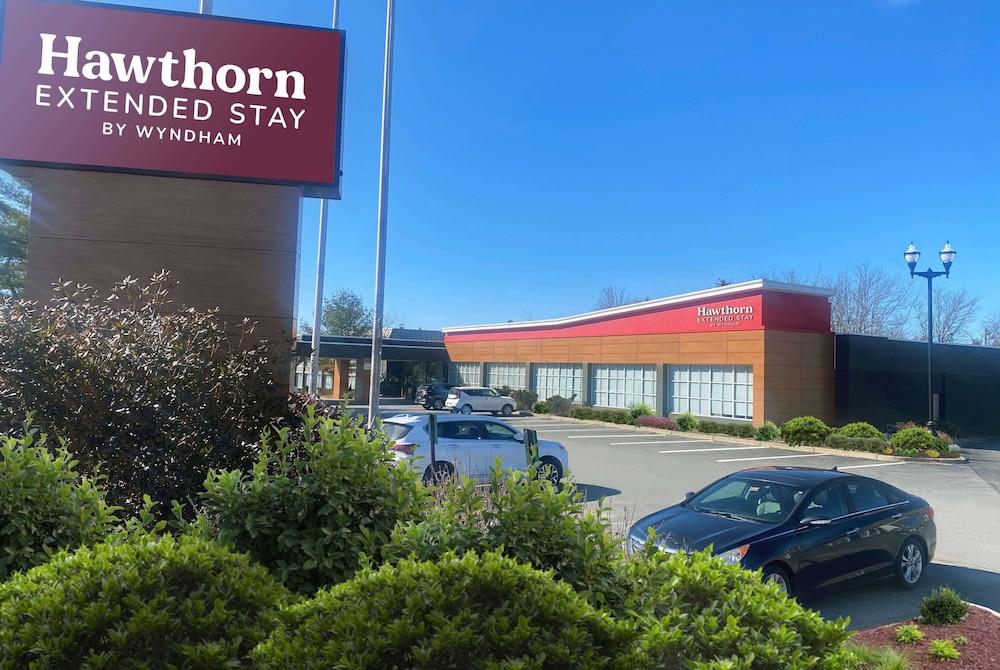 Hawthorn Extended Stay by Wyndham Ellsworth Bar Harbor Pet Policy