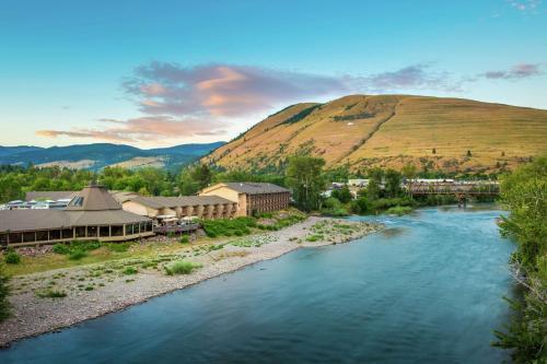 Pet Friendly Hotels & Resorts in Missoula, MT BringFido
