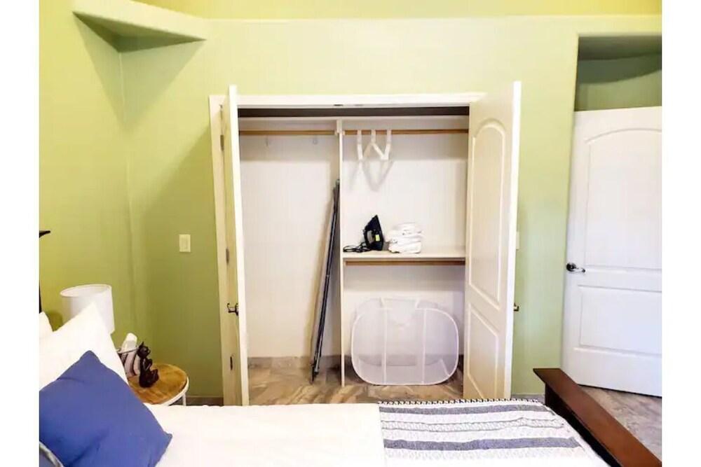 Quiet Midtown Home Off the Light Rail Pet Policy