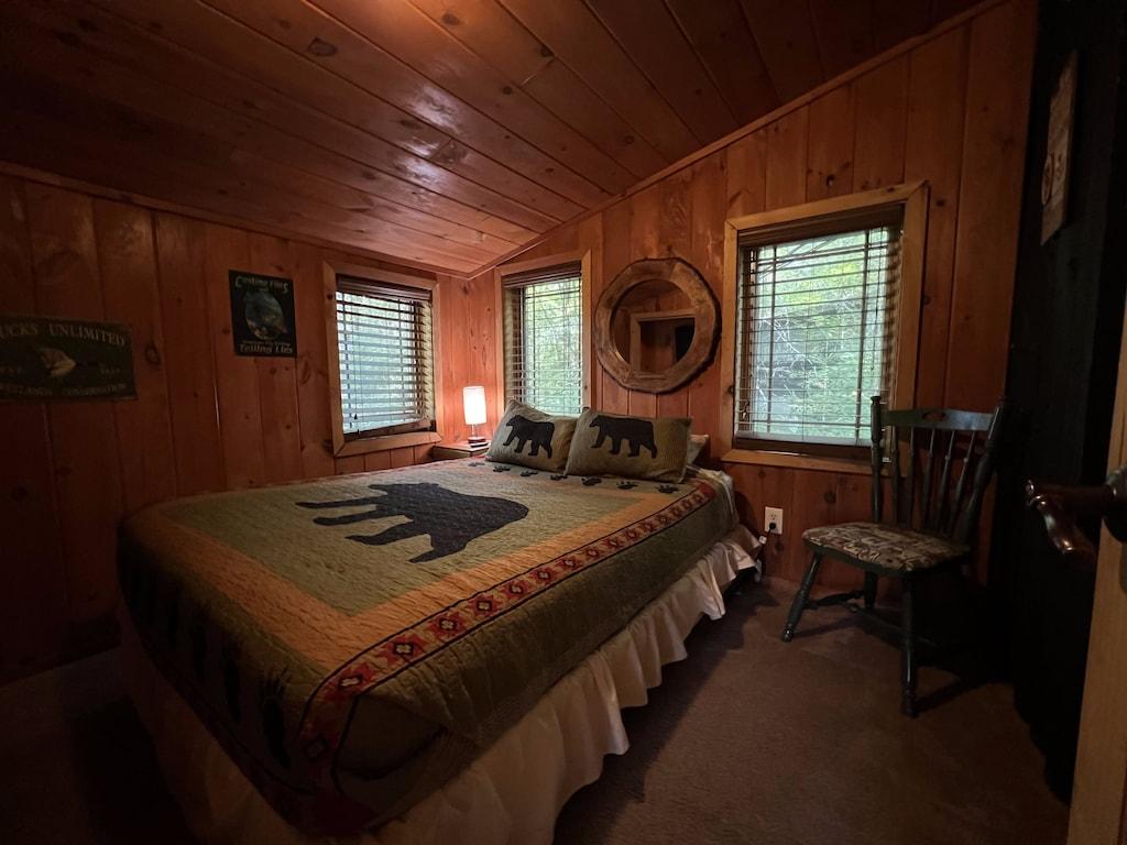 Charming Rustic Cabin in the Woods Pet Policy