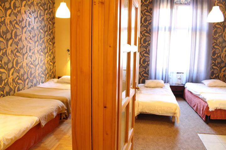 Pet Friendly Cracow Old Town Guest House