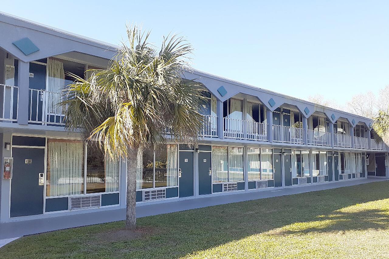 OYO Hotel Townsend Pet Policy