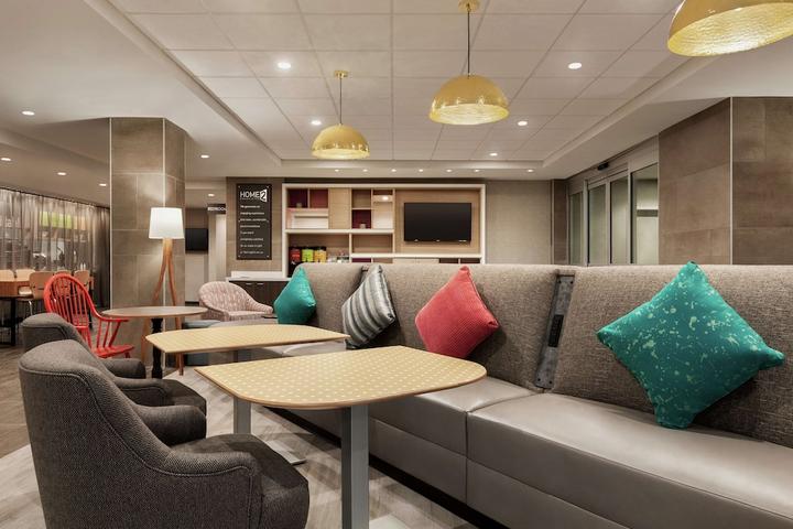 Pet Friendly Home2 Suites by Hilton Silver Spring