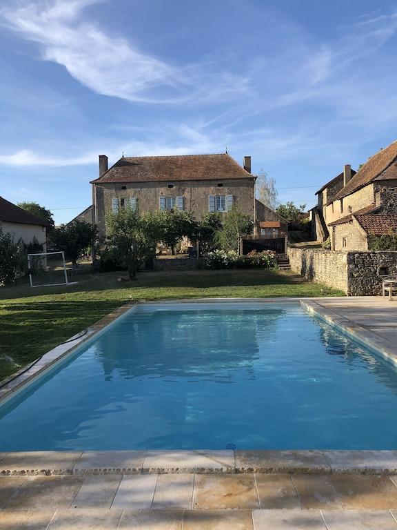 Pet Friendly Holiday House in South Burgundy