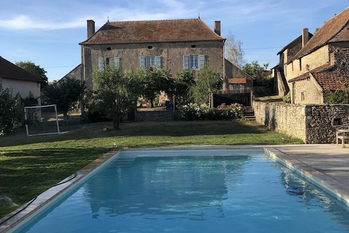 Pet Friendly Holiday House in South Burgundy
