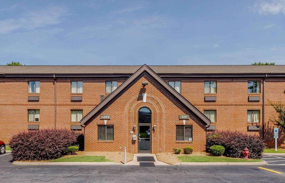 Pet Friendly Extended Stay America Suites Greenville Haywood Mall