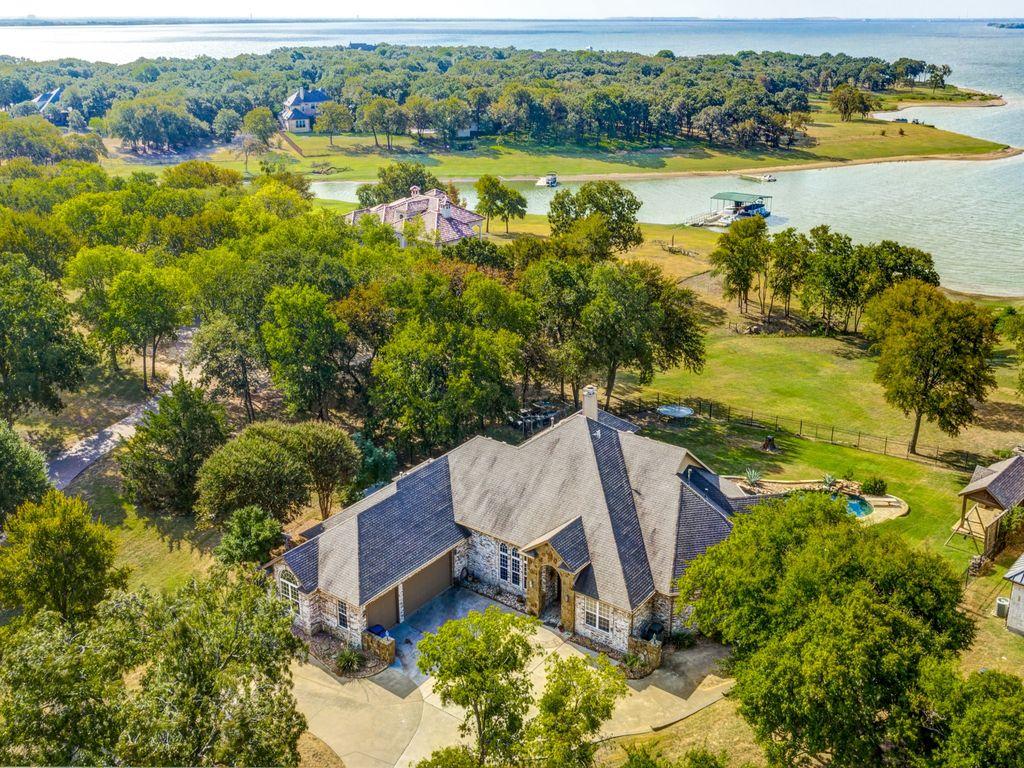 Pet Friendly Hotels in Lakewood Village, TX BringFido