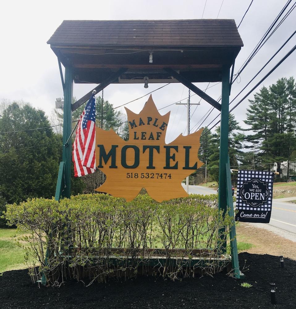 Pet Friendly Maple Leaf Motel
